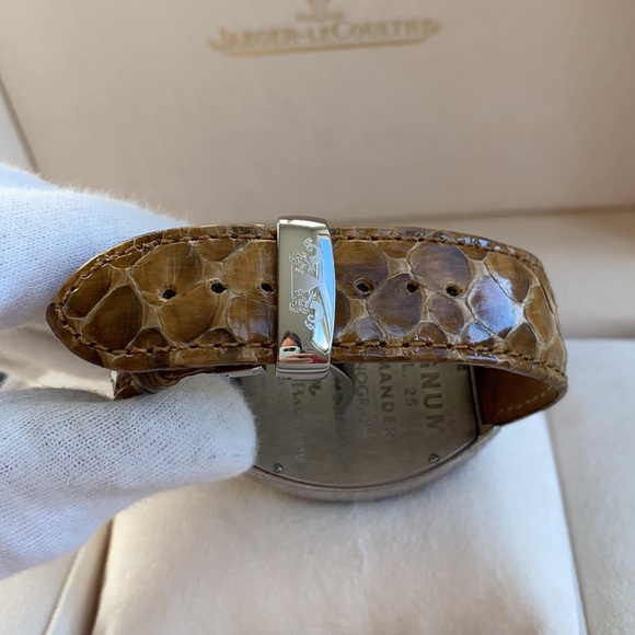 Van Der Bauwede Snake Magnum With Diamonds & Mother of Pearl Dial Unisex Watch - Picture 11 of 15